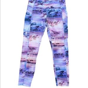 Lululemon leggings size 10